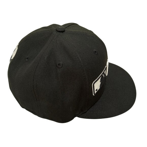 New Era The Show MLB Black Snapback Cap With San Diego Studio Logo - Picture 4 of 7